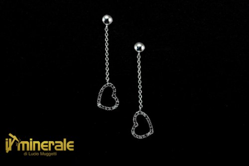 101V01-1_gioielli_oro_pietre_preziose_orecchini_diamanri_neri_gold_jewels_preciouse_stones_earrings_black_diamonds.logo