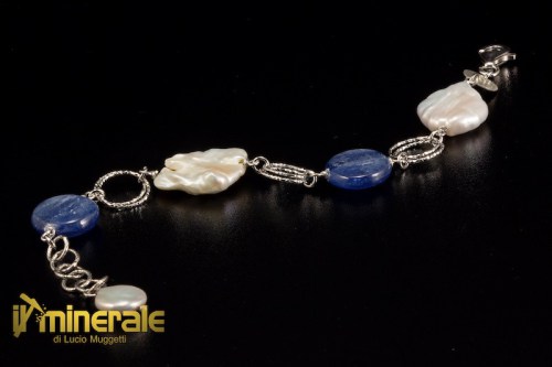 BR045aNs2175-1_gioielli_argento_bracciali_catene_pietre_dure_cianite_perle_coltivate