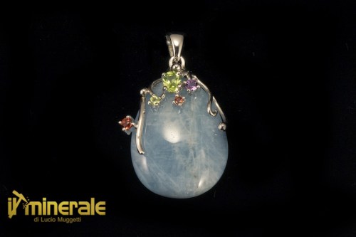 C9-22Gli4900-1a_gioielli_argento_ciondoli_charms_pietre_dure_acquamarina_lattea_ametista_granato_peridoto-640