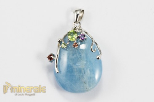 C9-22Gli4900-2_gioielli_argento_ciondoli_charms_pietre_dure_acquamarina_lattea_ametista_granato_peridoto-640