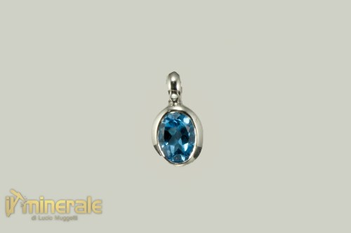 C9-24Arn1760-2_gioielli_argento_ciondoli_charms_pietre_dure_semipreziose_topazio_azzurro