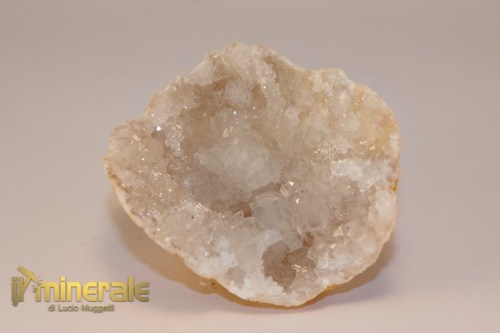 MN1604-3_minerali_collezione_geodi_calcite_quarzo_marocco