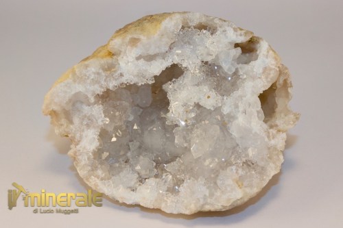 MN1610-2_minerali_collezione_geodi_calcite_quarzo_marocco