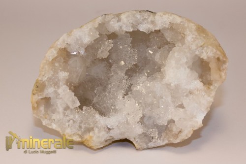 MN1610-3_minerali_collezione_geodi_calcite_quarzo_marocco