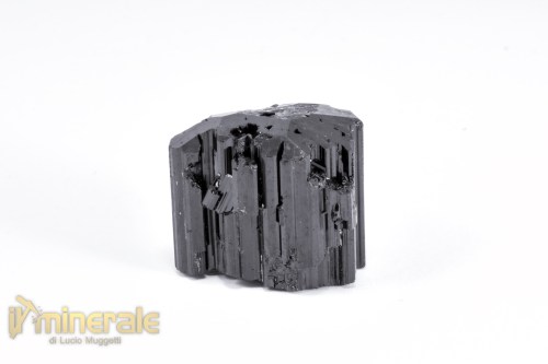MN2409-3_minerali_collezione_pietrer_dure_tormalina_nera_sciorlite