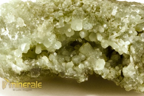 MN2427-3_minerali_collezione_prehnite_marocco