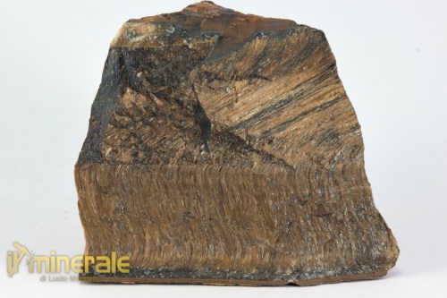 MN2556-2_minerali_collezione_occhio_di_tigre_sudafrica