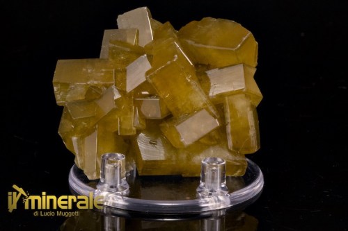 MN2586-1_minerali_collezione_barite_mielata_cina