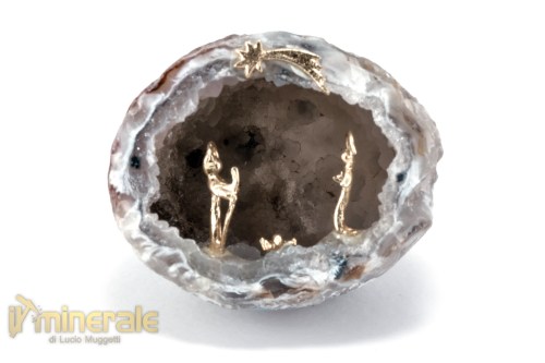 OG735-2_oggetti_lavorati_minerali_collezione_arredamento_geodi_agata_quarzo_presepe