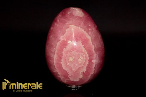 OG773-1_minerali_pietre_dure_oggetti_lavorati_arredamento_collezione_uova_rodocrosite