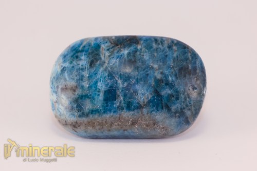 OG786-2_Oggetti_lavorati_arredamento_pietre_dure_ciottolo_apatite