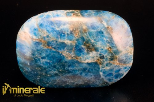 OG787-1_Oggetti_lavorati_arredamento_pietre_dure_ciottolo_apatite