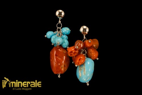 OR070pNs4260-1_gioielli_argento_pietre_dure_orecchini_pendenti_turchese_naturale_corallo_rosso