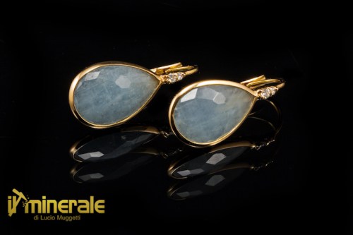 OR11-18Oxy27500-1_gioielli_oro_orecchini_pietre_dure_preziose_acquamarina_lattea_brillanti_gold_jewels_earrings_gemstones.logo