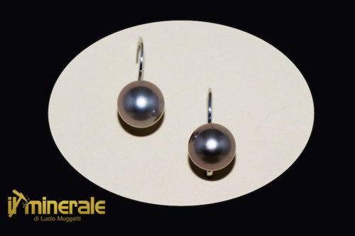 OR12-13Ns20650-1_Gioielli_oro_orecchini_perle_coltivate_polinasia_gold_jewels_earrings.logo