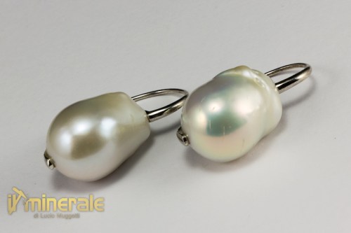OR2-22Ful8900-2_gioielli_argento_orecchini_pietre_dure_perle_coltivate.logo