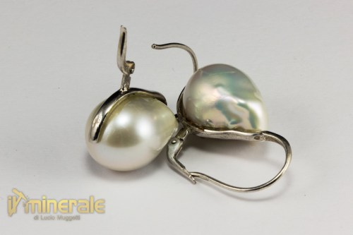 OR2-22Ful8900-3_gioielli_argento_orecchini_pietre_dure_perle_coltivate.logo