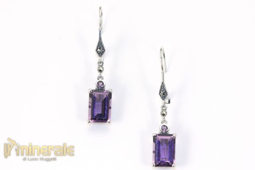 OR2-25Imp9500-2_Gioielli_argento_minerali_pietre_dure_semipreziose_orecchini_monachella_pendenti_marcassiti_ametista