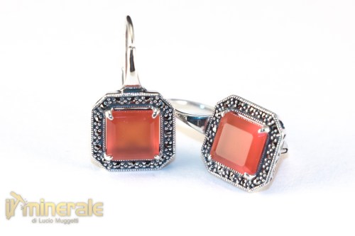 OR2-26Imp6500-2_Gioielli_argento_minerali_pietre_dure_semipreziose_orecchini_monachella_marcassiti_corniola