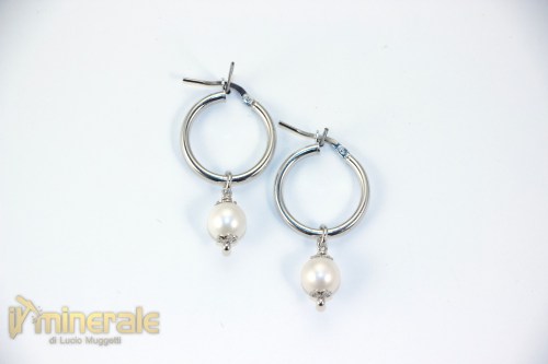 OR4-25Ns4840-2_gioielli_argento_pietre_dure_orecchini_pendenti_cerchio_perle_coltivate_akoia_bianche