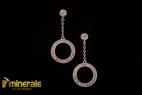 OR9-25Imp7300-1_Gioielli_argento_minerali_pietre_dure_semipreziose_orecchini_pendenti_marcassiti_onice