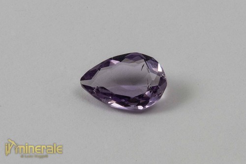 ge027_scapolite_viola_gemma_brasile